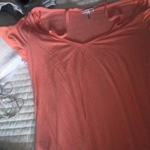 PINK SHOULDERS OUT SHIRT